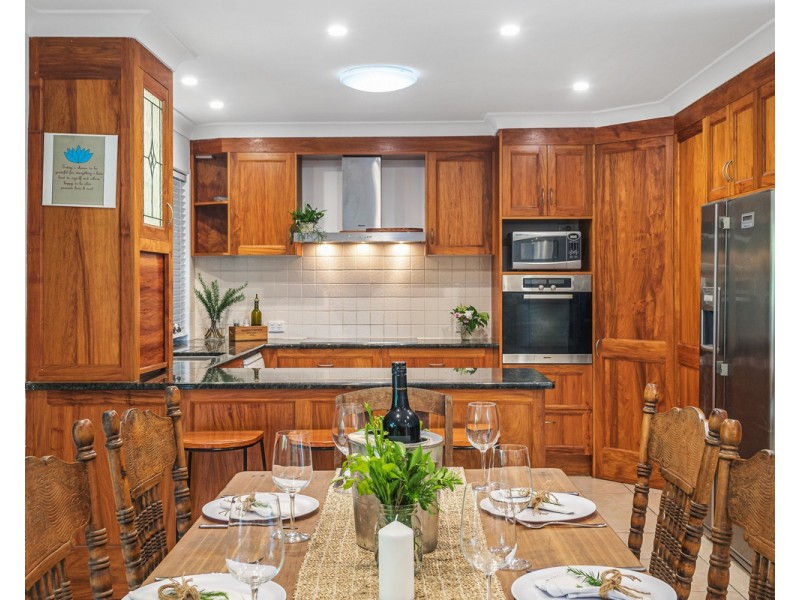 12 Wakelin Street, Everton Park QLD 4053