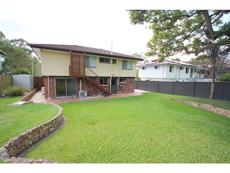 28 Glenore Street, Mitchelton QLD 4053