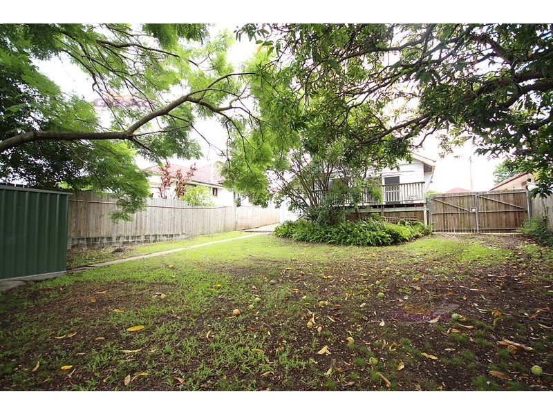 282 Hamilton Road, Chermside QLD 4032