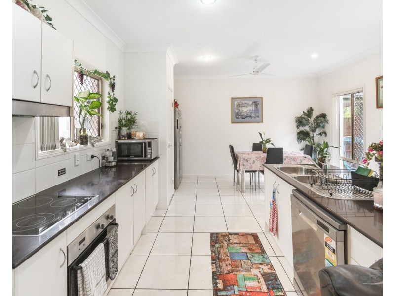 8 Riley Court, North Lakes QLD 4509