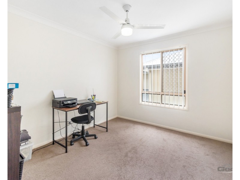 8 Riley Court, North Lakes QLD 4509