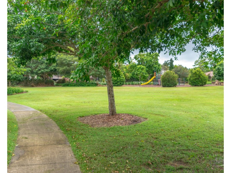 8 Riley Court, North Lakes QLD 4509