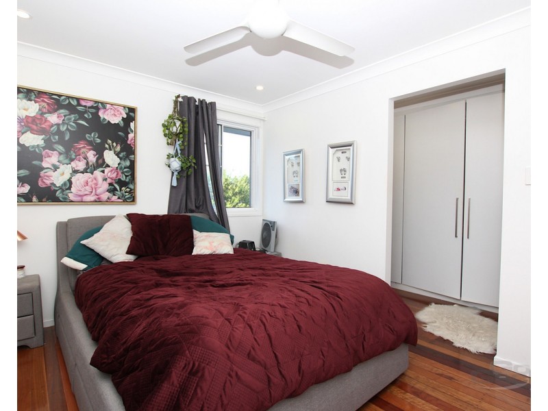 33 Frost Street, Clontarf QLD 4019