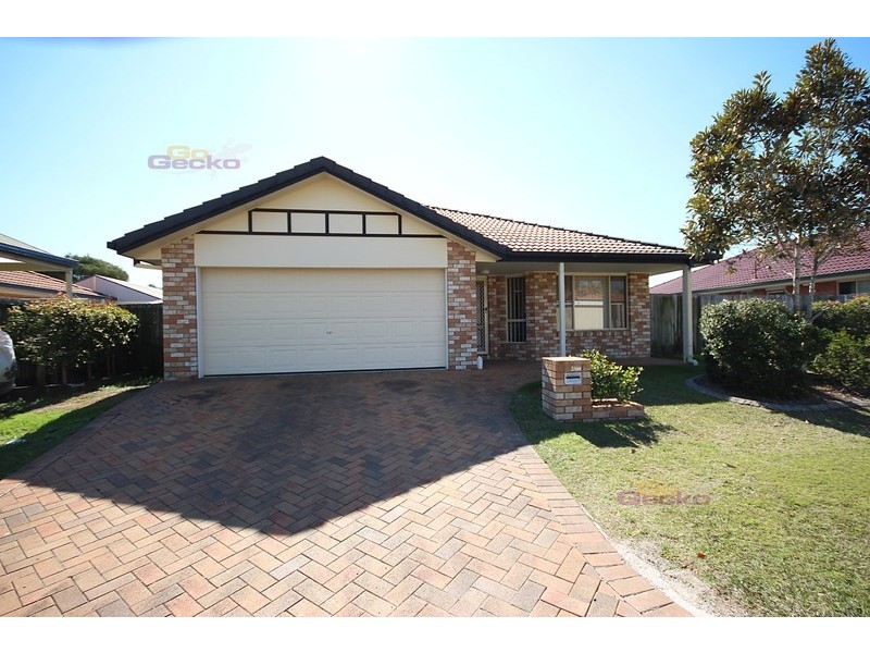 4 Ursula Place, Wynnum West QLD 4178