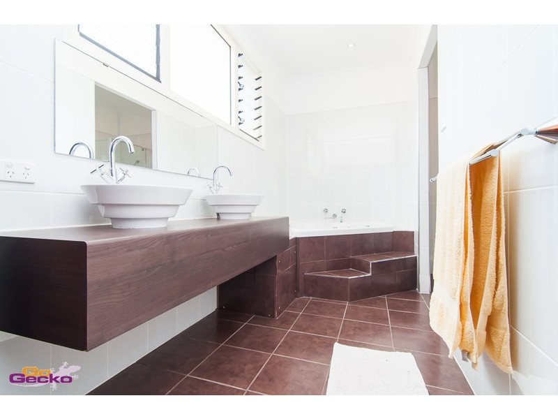 35 Penhill Street, Nudgee QLD 4014