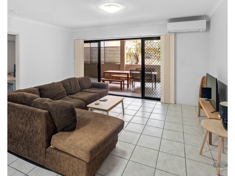 2/550 Sandgate Road, Clayfield QLD 4011