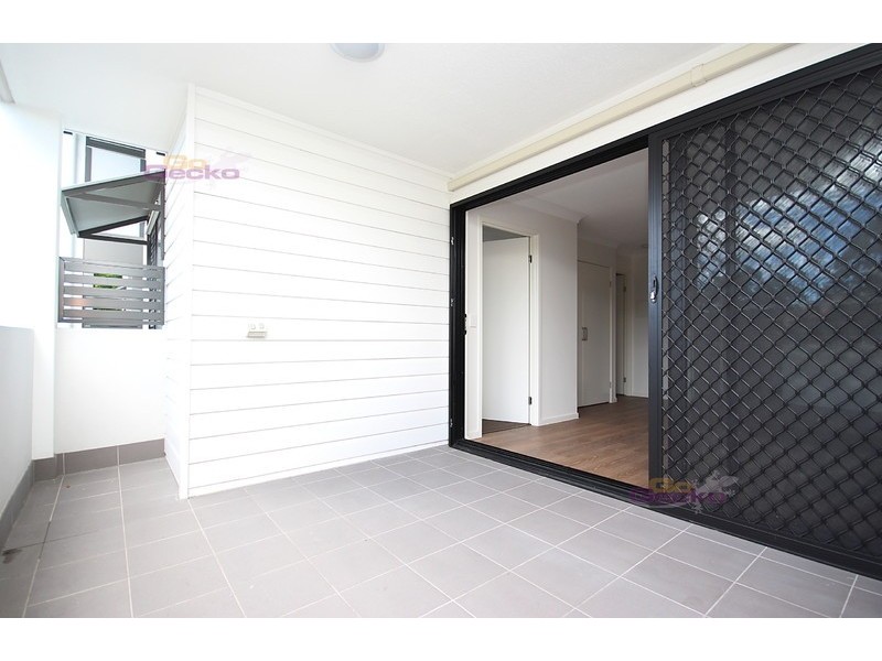 1/5 Robinson Road, Nundah QLD 4012