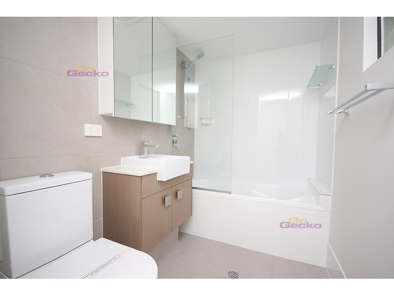 1/5 Robinson Road, Nundah QLD 4012