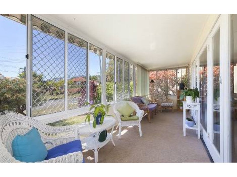 2 Alcester Street, Grange QLD 4051