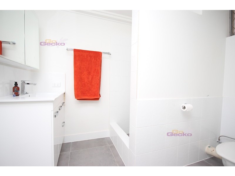 8/12 Bonney Avenue, Clayfield QLD 4011