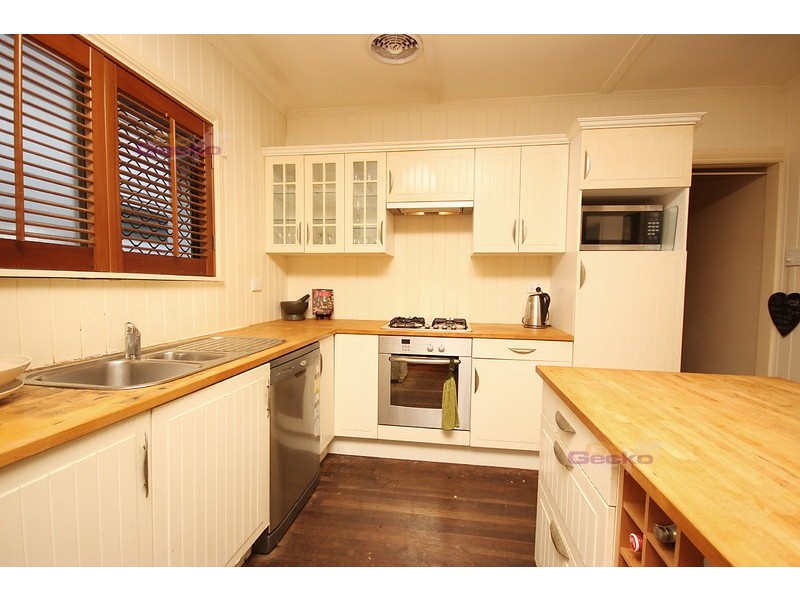 9 Wildman Street, Clayfield QLD 4011