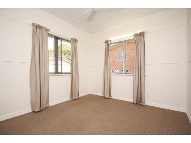 245 Lyndhurst Rd, Boondall QLD 4034