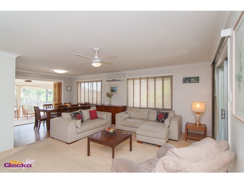 8 Tanbar Street, Zillmere QLD 4034