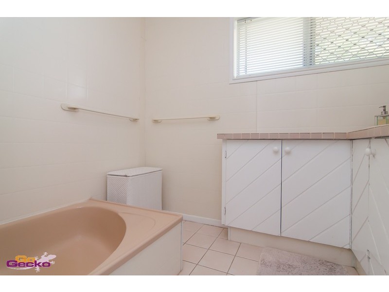 8 Tanbar Street, Zillmere QLD 4034