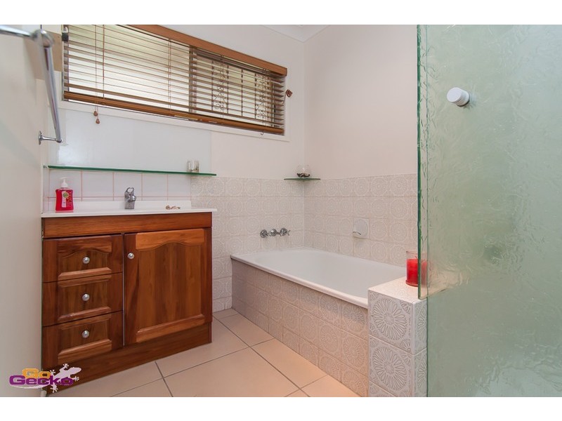 37 Alkeeba Street, Banyo QLD 4014