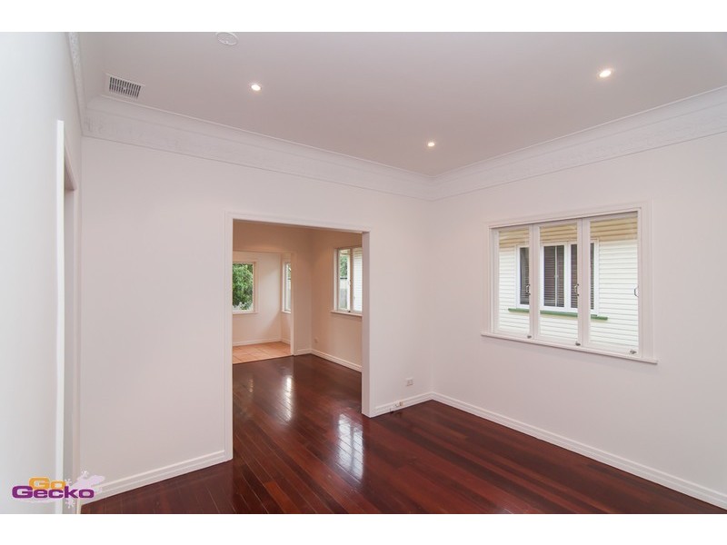 157 Nudgee Road, Ascot QLD 4007