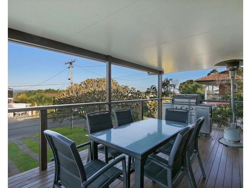 6 Paranka Drive South, Cleveland QLD 4163