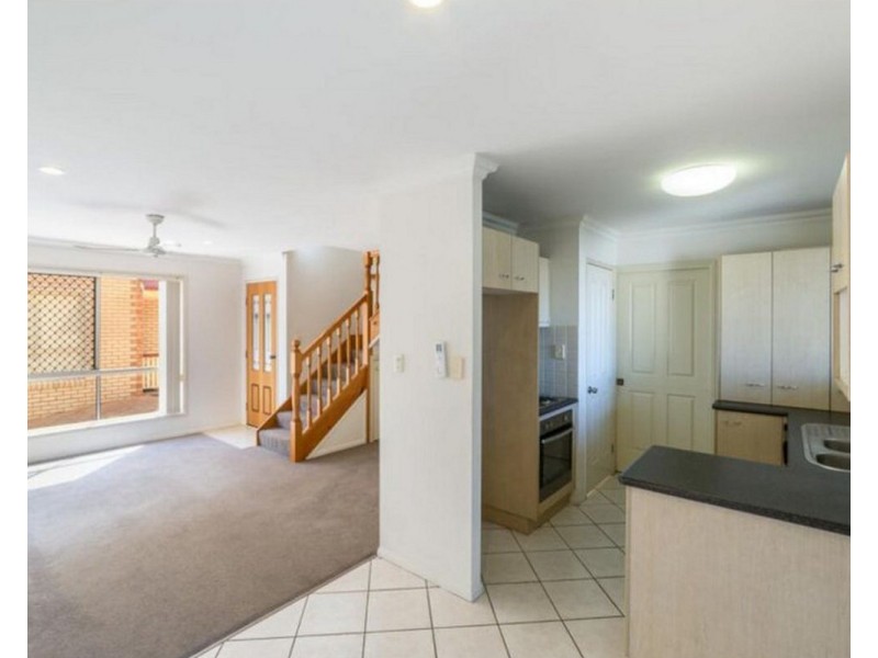 2/11 Ryans Road, Northgate QLD 4013