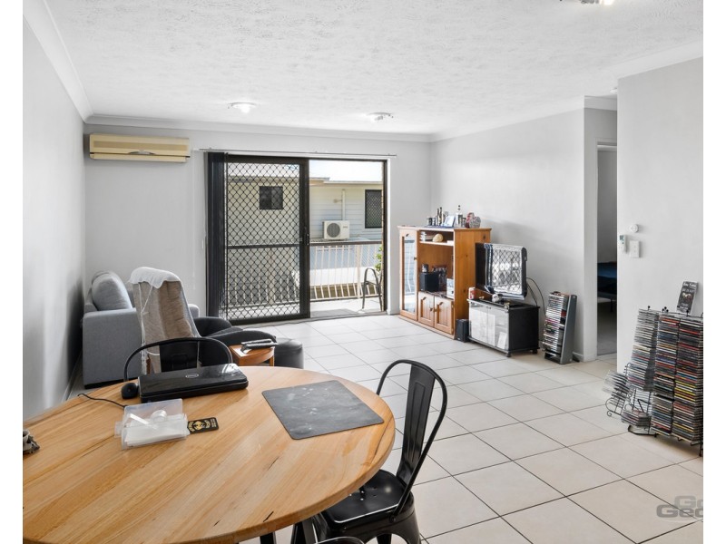 2/16 Pretoria Street, Zillmere QLD 4034