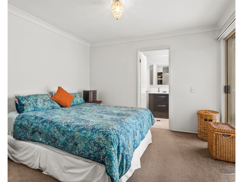 27 Brigidine Crescent, Boondall QLD 4034