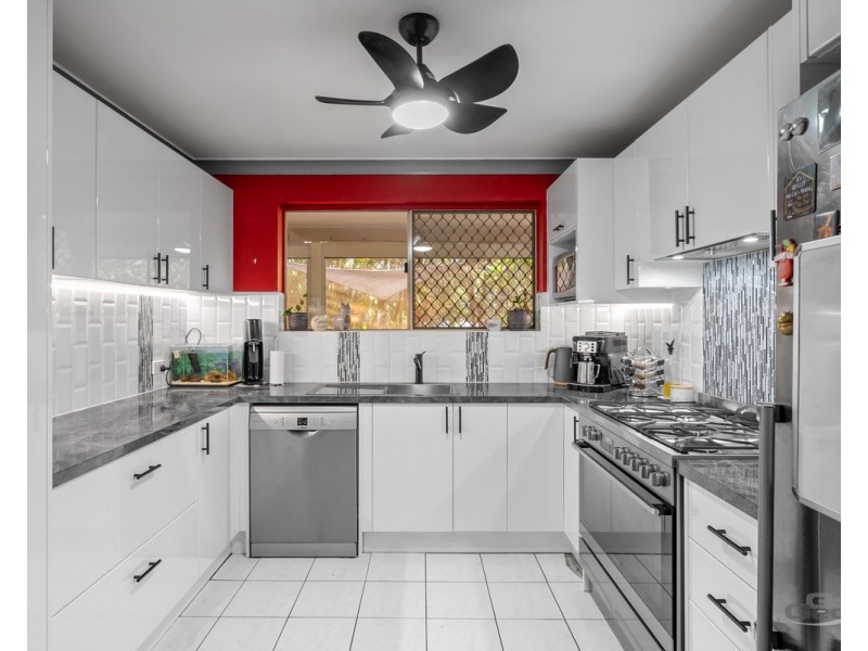 30 Teenan Street, Ferny Hills QLD 4055