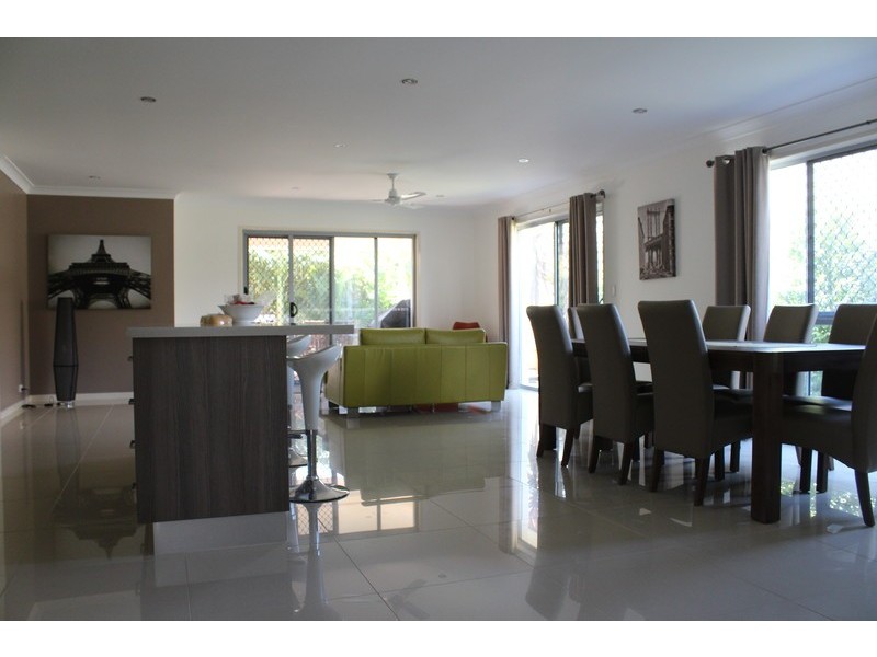 16 Azahar Street, Carseldine QLD 4034