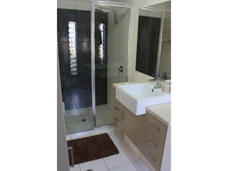 16 Azahar Street, Carseldine QLD 4034