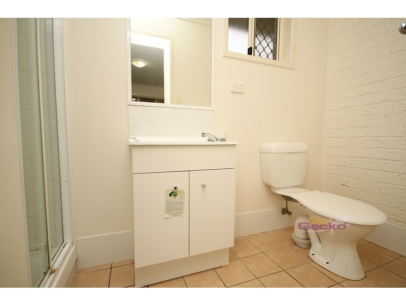 2/4 Bunbury Street, Murrumba Downs QLD 4503