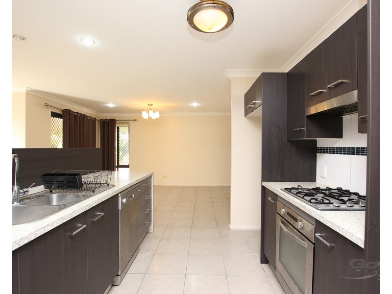 63 Macaranga Crescent, Carseldine QLD 4034