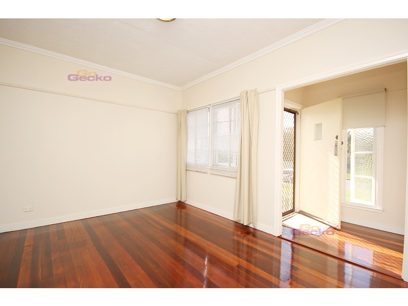 16 Hindmarsh Street, Banyo QLD 4014