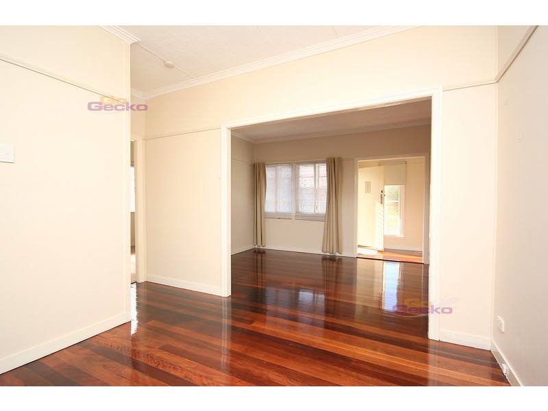 16 Hindmarsh Street, Banyo QLD 4014