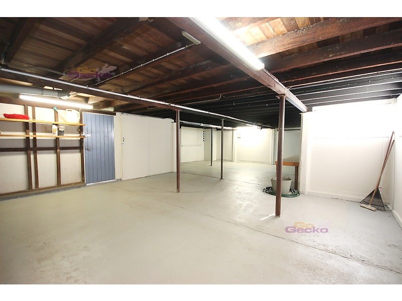 16 Hindmarsh Street, Banyo QLD 4014