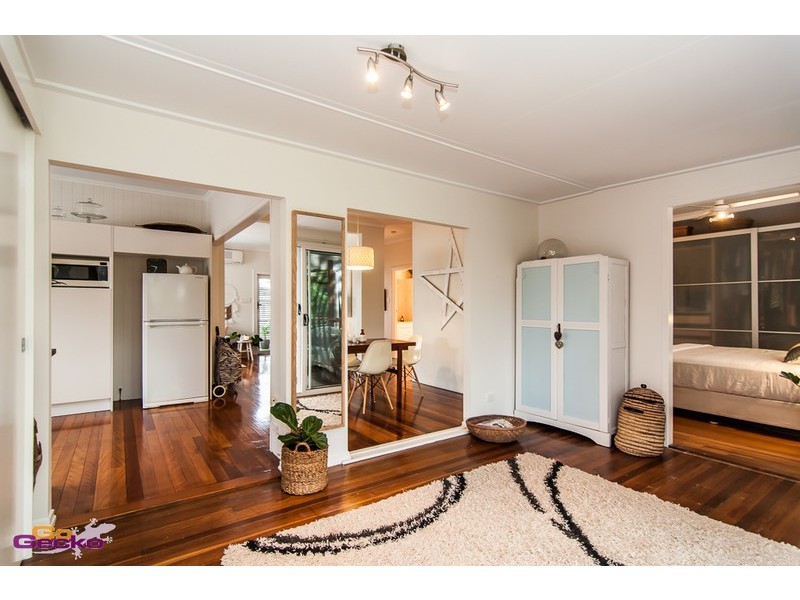 16 Hazlitt Street, Banyo QLD 4014