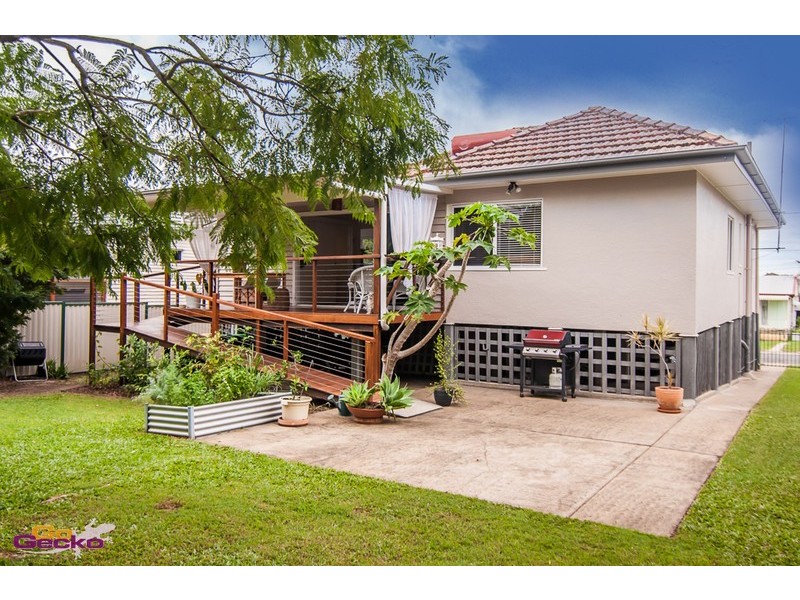 16 Hazlitt Street, Banyo QLD 4014