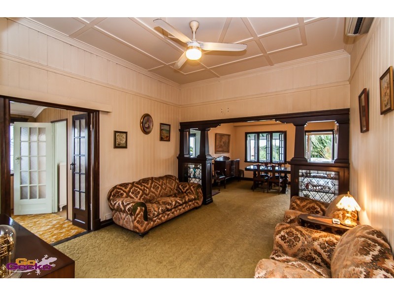 86 Rode Road, Wavell Heights QLD 4012