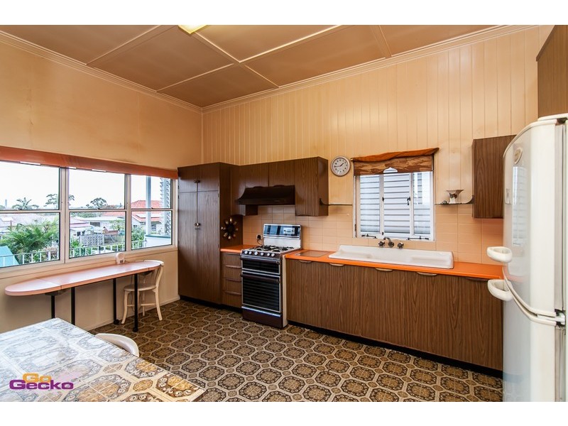 86 Rode Road, Wavell Heights QLD 4012