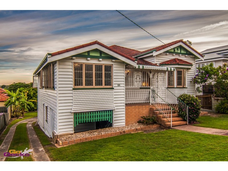 86 Rode Road, Wavell Heights QLD 4012