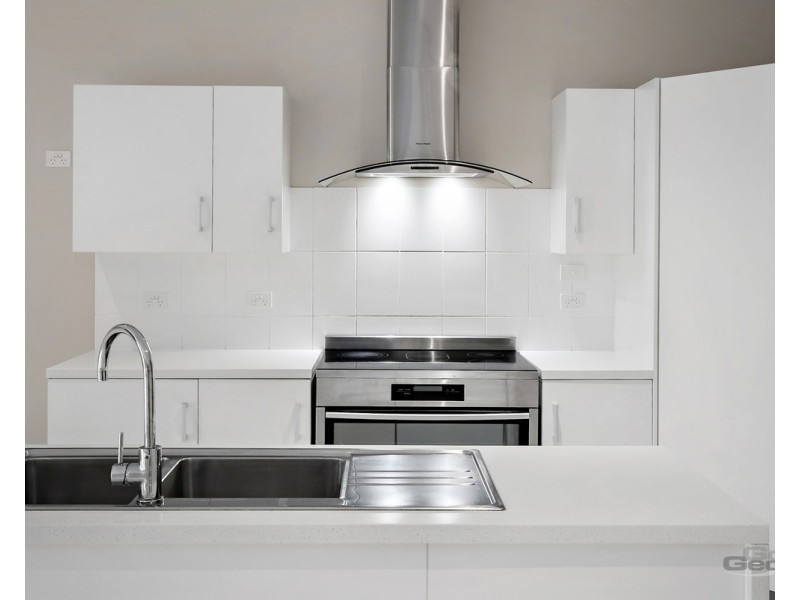 9 Station Avenue, Northgate QLD 4013