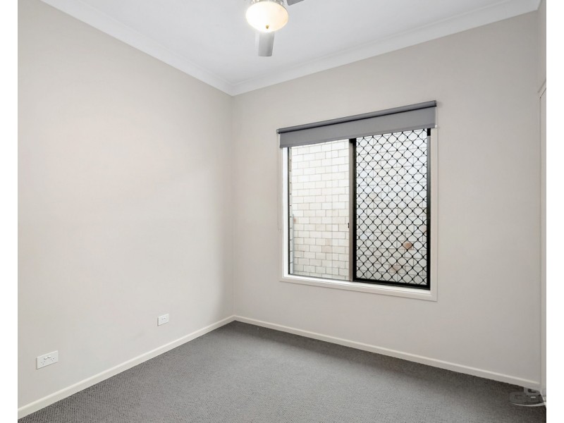 9 Station Avenue, Northgate QLD 4013