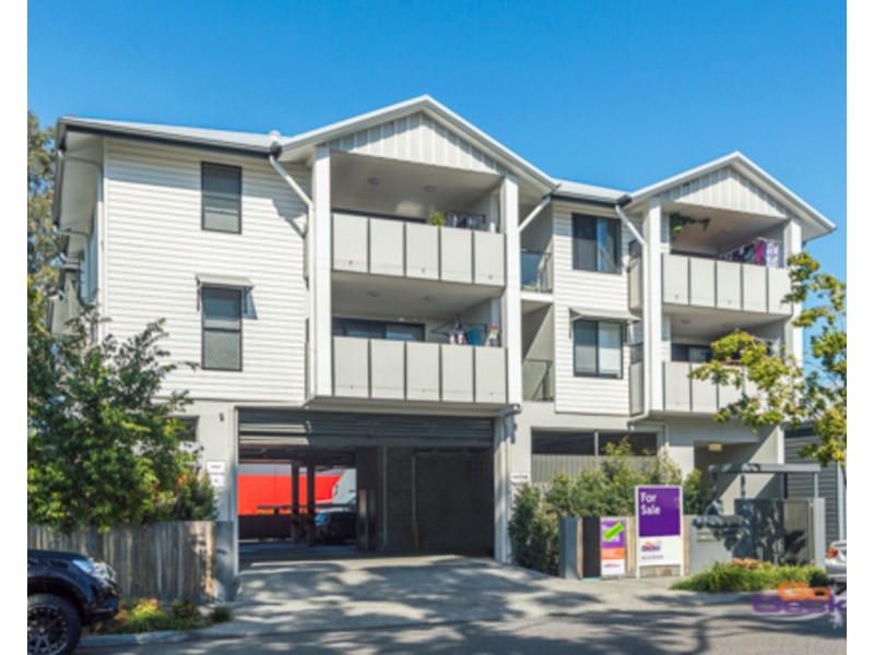 3/5 Robinson Road, Nundah QLD 4012