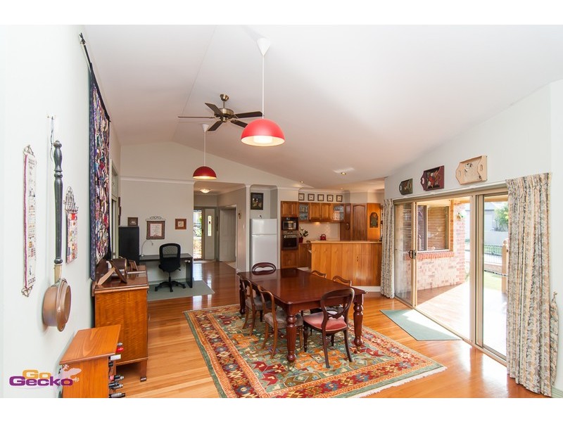 11 Jessica Crescent, Nudgee QLD 4014