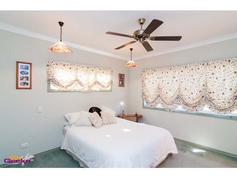 11 Jessica Crescent, Nudgee QLD 4014