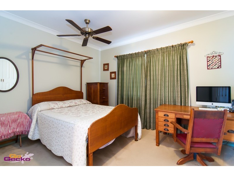 11 Jessica Crescent, Nudgee QLD 4014