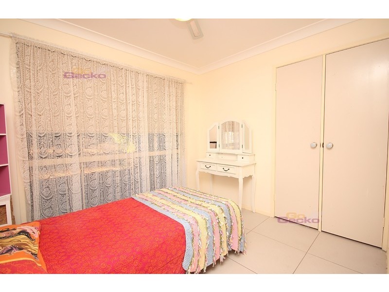 23 Gordon Road, Ferny Hills QLD 4055