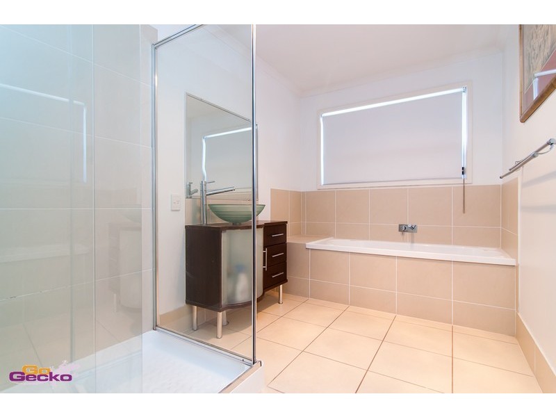 1/12 Mordant Street, Ascot QLD 4007