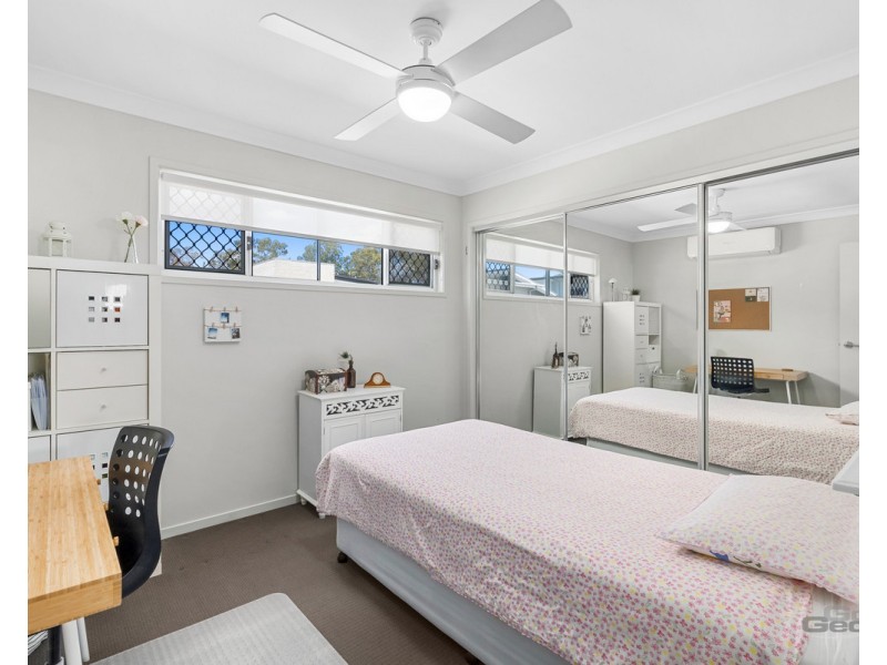 2/33 Lacey Road, Carseldine QLD 4034