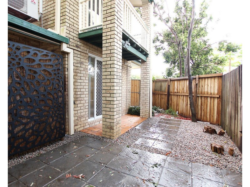 1/69 Sixth Avenue, Windsor QLD 4030