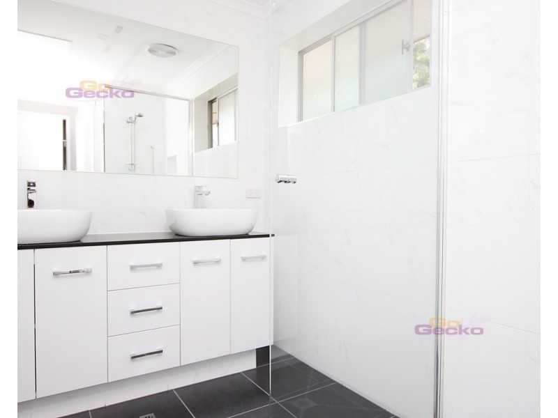 11 Leis Road West, Kallangur QLD 4503