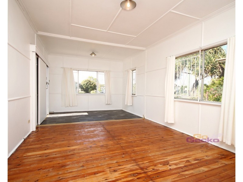 22 Parker Avenue, Northgate QLD 4013