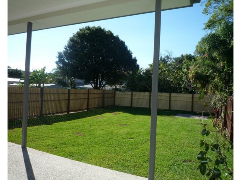 16 Nundah Street, Brighton QLD 4017